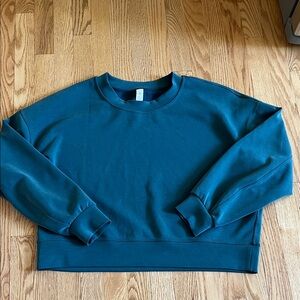 Lululemon softstreme teal/green crewneck sweatshirt size 10